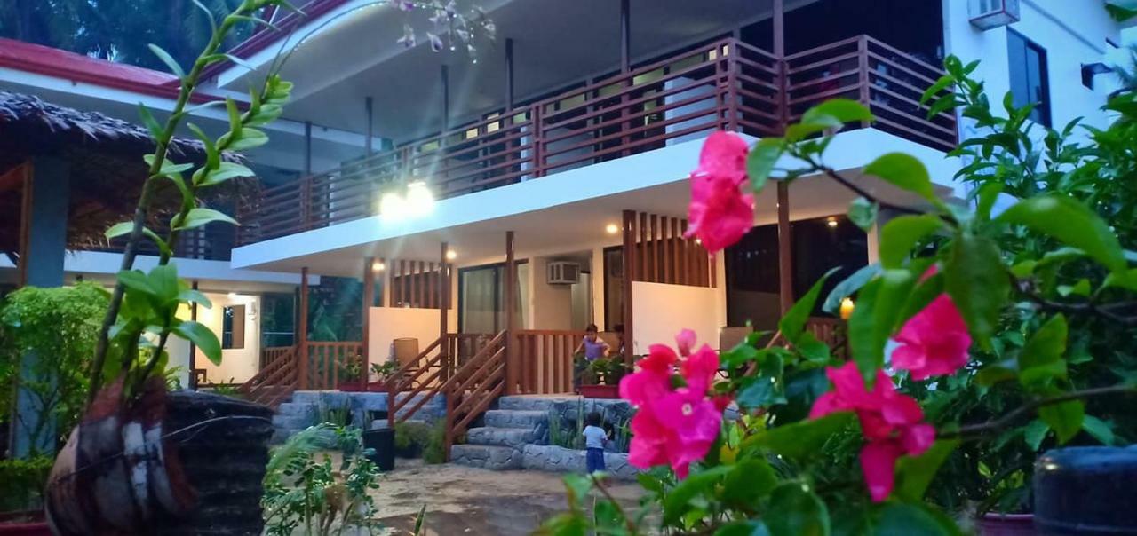 Soeliana Resort General Luna  Eksteriør bilde
